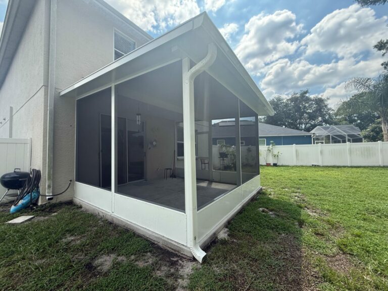 Licensed & Trusted Lanai Builders in Pasco County, FL: Why Choosing the Right Contractor Matters