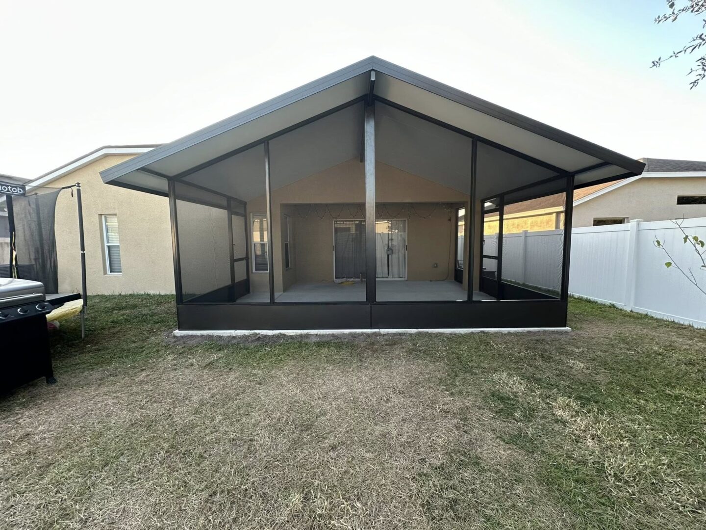 Screen room installed by Exterior Comforts